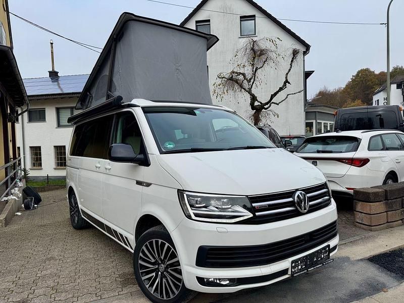 Candyweiss Gebraucht 2018 VW T6 Edition Van | 49.999 € - Bild 1/4