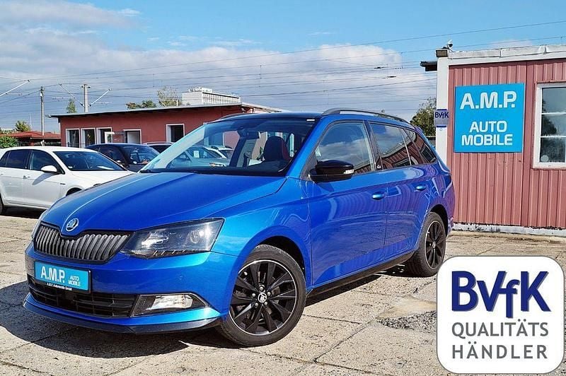 Modra race/race blue Gebraucht 2018 Skoda Fabia Monte Carlo Kombi | 10.999 € (Guter Preis) - Bild 1/4