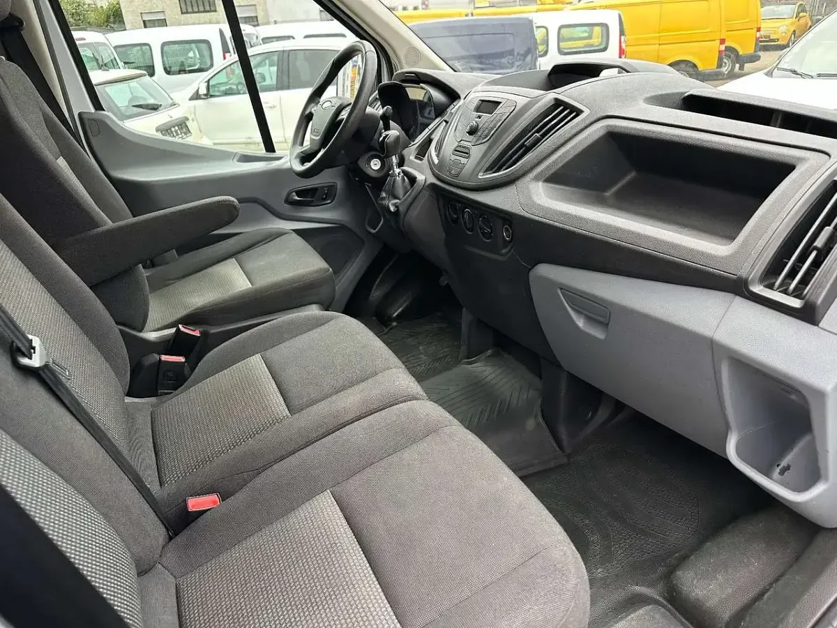 Gebraucht Ford Transit 170 PS (125 kW) 2016 Weiß Limousine
