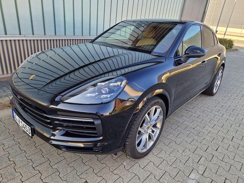 Schwarz Gebraucht 2019 Porsche Cayenne SUV | 45.500 € (Teuer) - Bild 1/4
