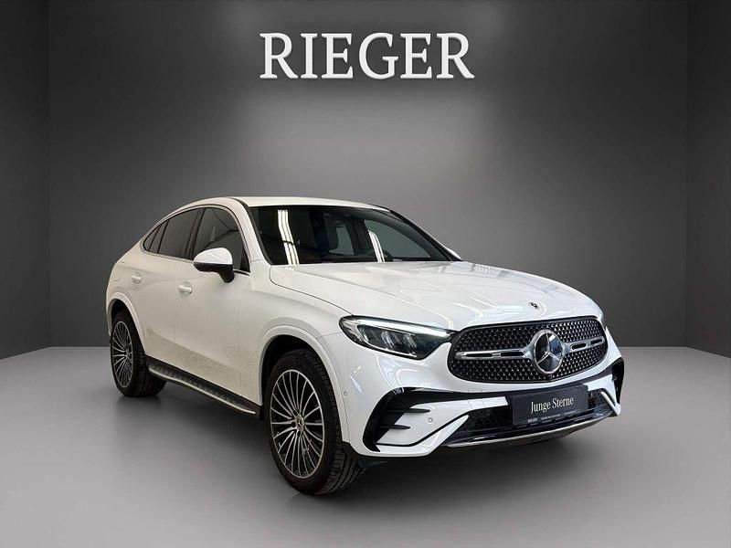 Gebraucht Mercedes GLC300e AMG 333 PS (244 kW) 2025 Weiß Limousine