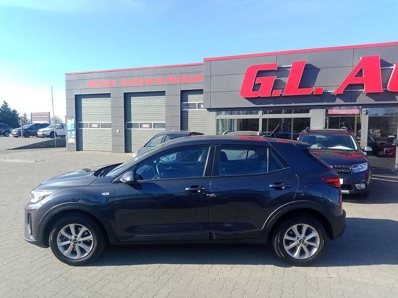 Gebraucht Kia Stonic 99 PS (72 kW) 2018 Grau SUV