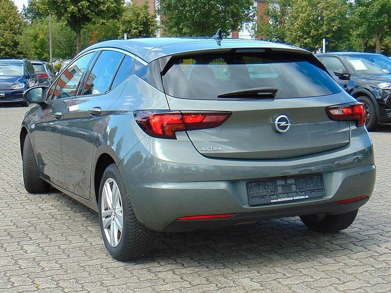 Gebraucht Opel Astra Elegance 122 PS (89 kW) 2020 Grau Limousine