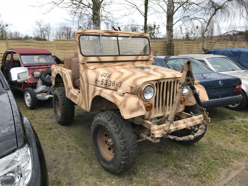 Beige Gebraucht 1963 Jeep CJ SUV | 6.875 € - Bild 1/4
