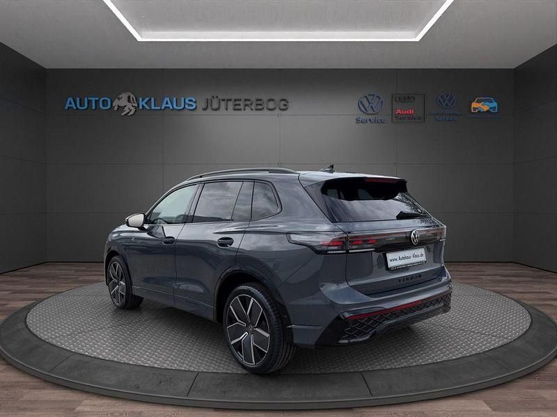 Neu VW Tiguan Style 150 PS (110 kW) 2026 Grau SUV