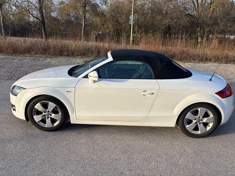 Gebraucht Audi TT Roadster S-Line 160 PS (117 kW) 2010 Schwarz Cabrio