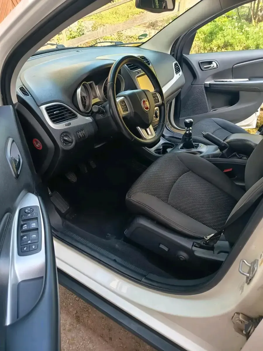 Gebraucht Fiat Freemont 170 PS (125 kW) 2012 Weiß SUV
