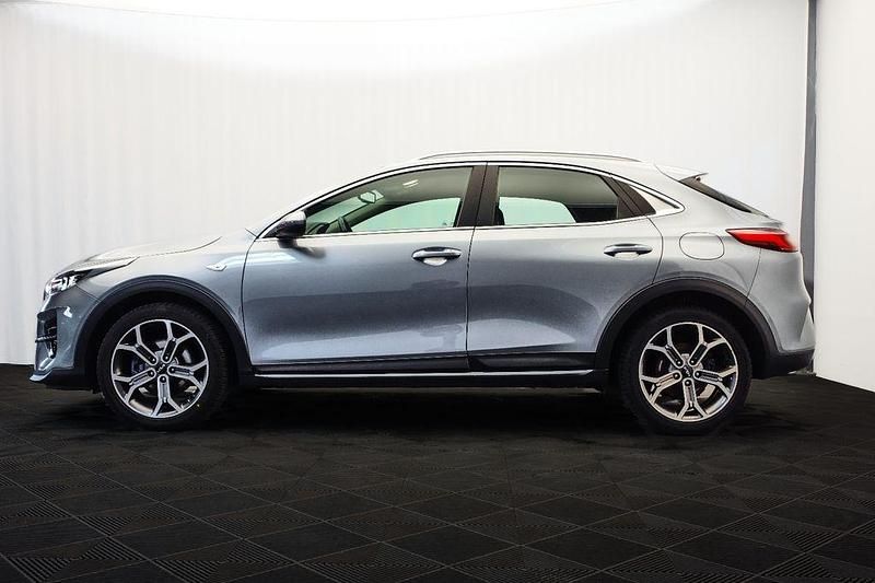 Gebraucht Kia XCeed Vision 160 PS (117 kW) 2022 Silber SUV