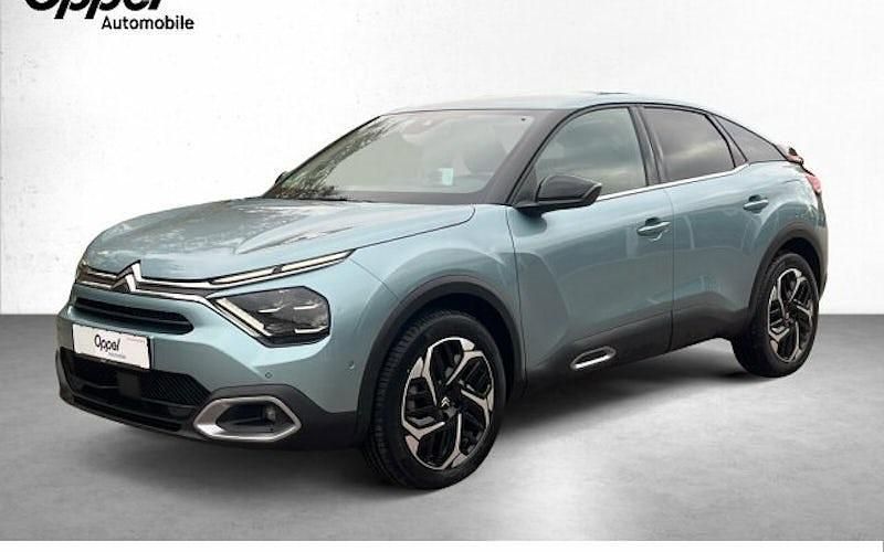 Second-hand Citroën C4 Shine 131 CP (96 kW) 2023 Albastru Berlinǎ