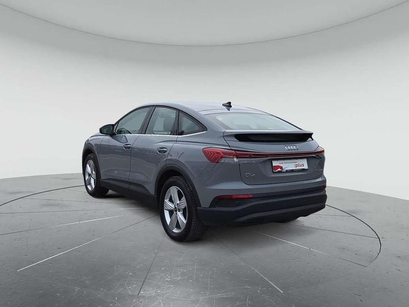 Gebraucht Audi Q4 e-tron 125 kW (170 PS) 2023 Kieselgrau SUV