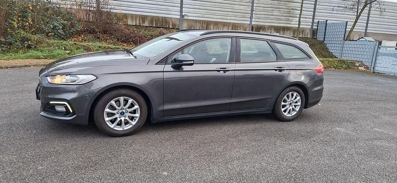 Gebraucht Ford Mondeo 150 PS (110 kW) 2021 Grau Kombi