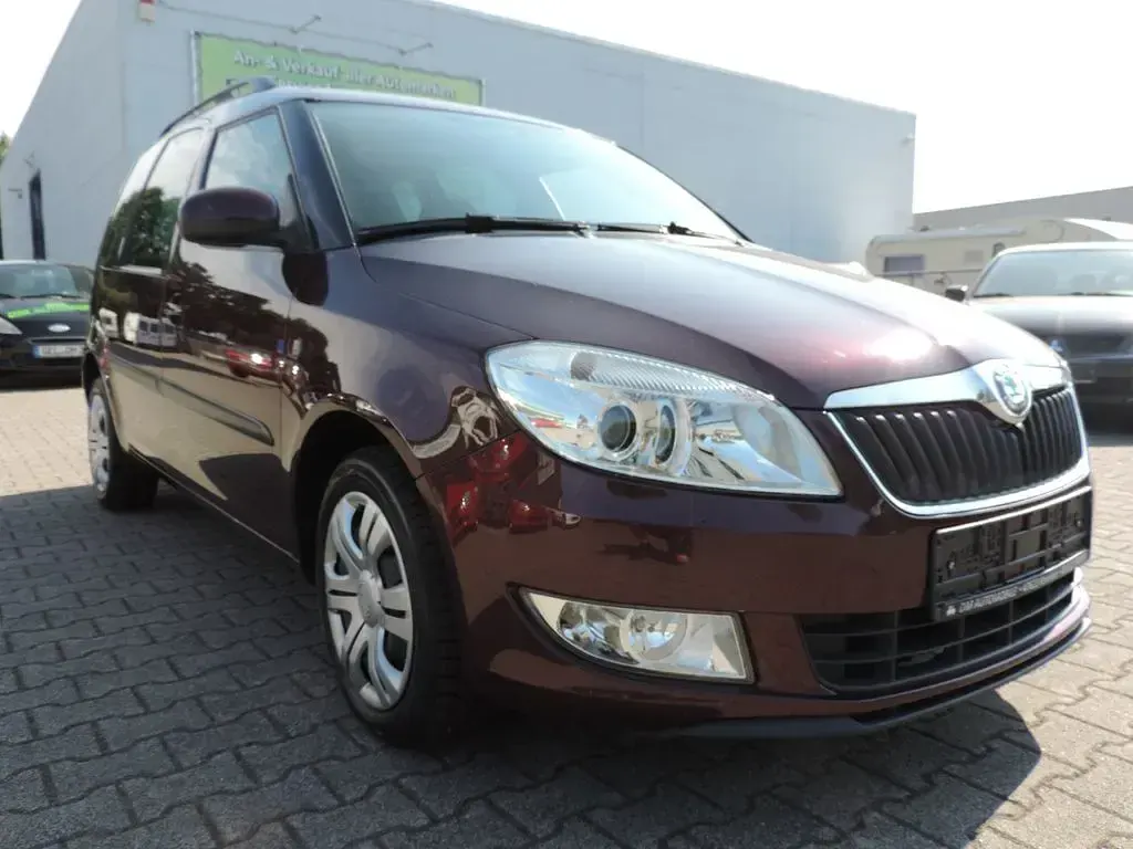 Gebraucht Skoda Roomster Comfort 86 PS (63 kW) 2011 Rot Van / Kleinbus