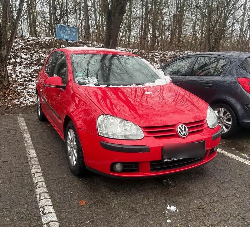 Gebraucht VW Golf 140 PS (102 kW) 2004 Rot Coupé