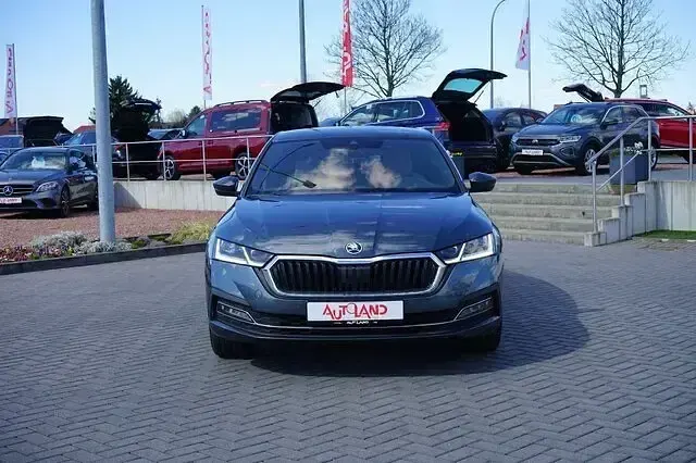 Gebraucht Skoda Octavia 150 PS (110 kW) 2021 Grau Limousine