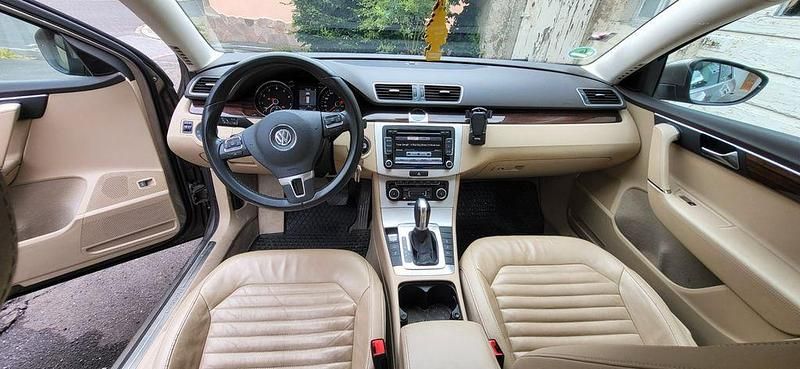 Grau Gebraucht 2011 VW Passat Highline Kombi | 4.500 € (Superpreis) - Bild 1/3