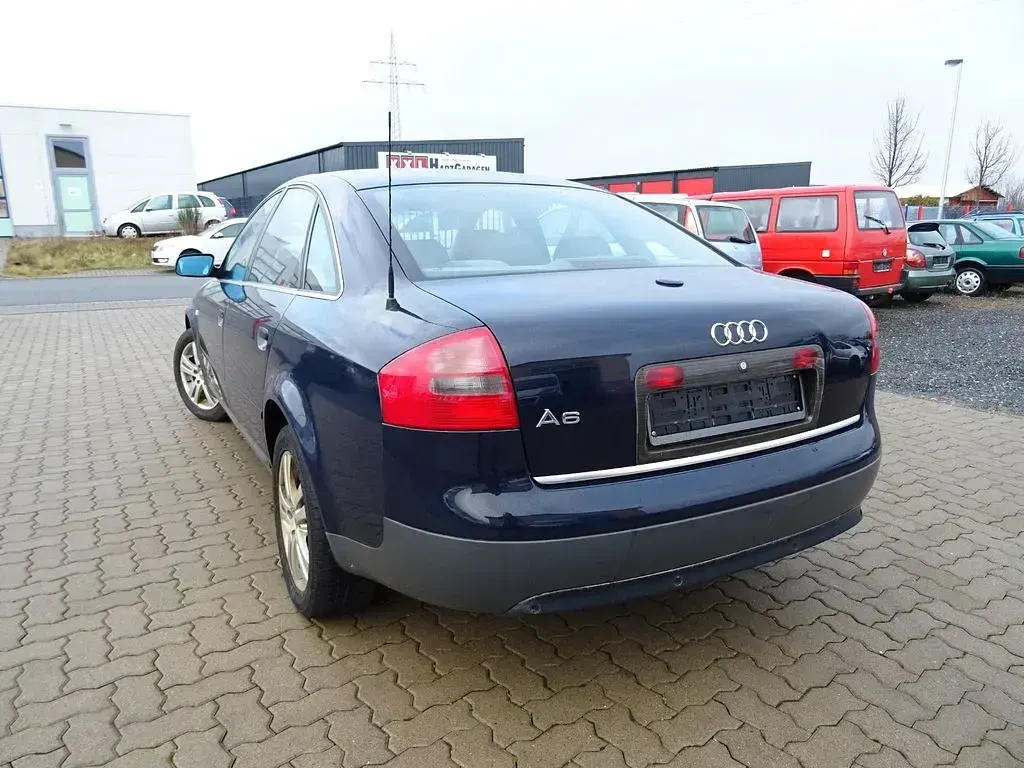 Gebraucht Audi A6 193 PS (141 kW) 2001 Blau Limousine
