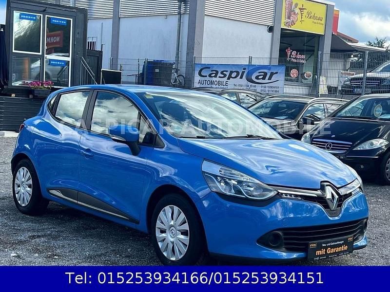 Französischblau Gebraucht 2014 Renault Clio IV Dynamique Limousine | 5.890 € (Etwas zu teuer) - Bild 1/4