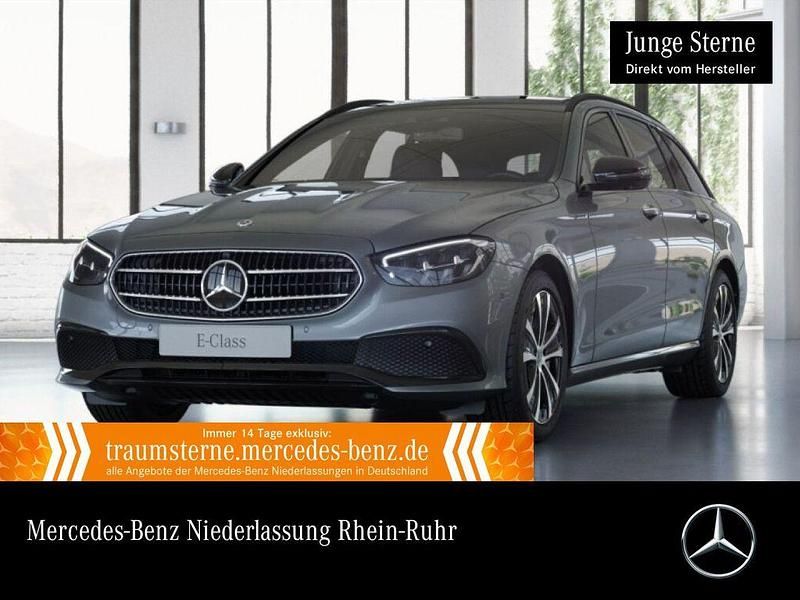 Grau Gebraucht 2021 Mercedes E300 Avantgarde Limousine | 34.990 € (Fairer Preis) - Bild 1/3