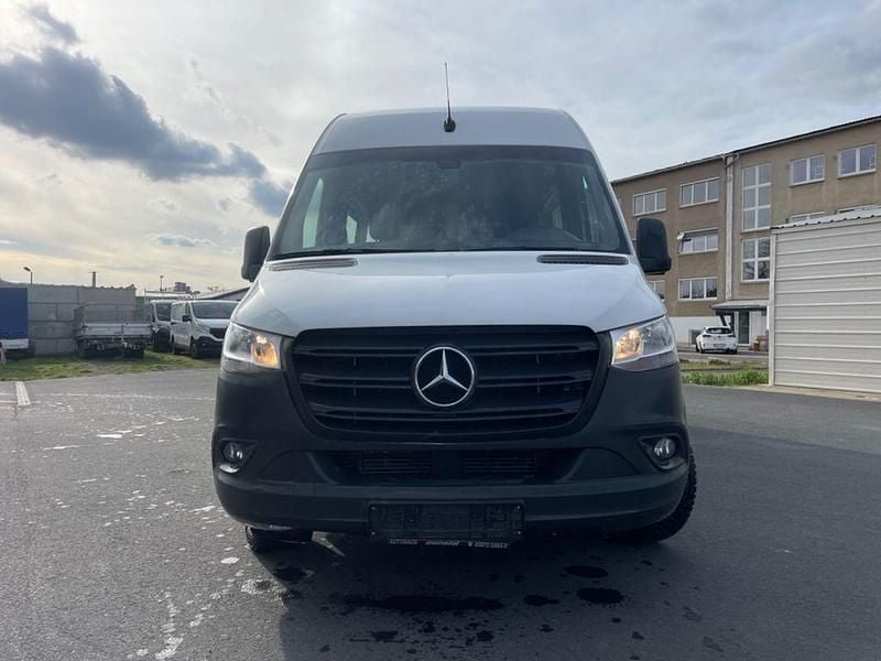 Gebraucht Mercedes Sprinter 163 PS (119 kW) 2019 Weiß Van