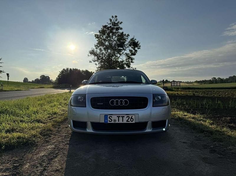 Gebraucht Audi TT Roadster 224 PS (164 kW) 1999 Silber Cabrio