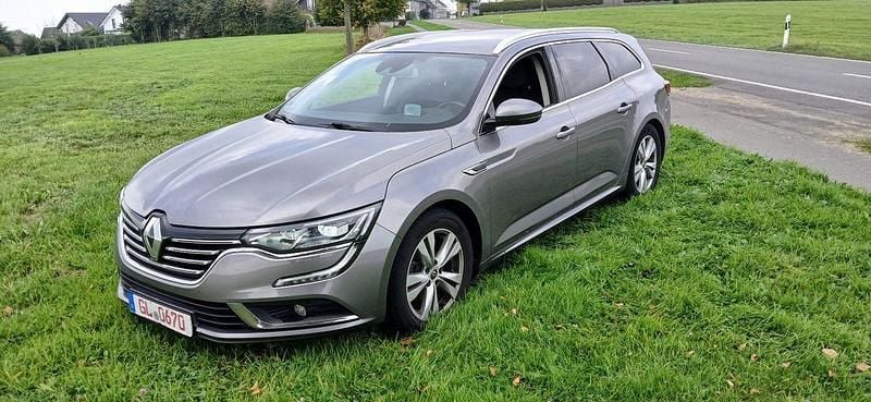 Grau Gebraucht 2019 Renault Talisman GrandTour Business Kombi | 13.000 € (Guter Preis) - Bild 1/4