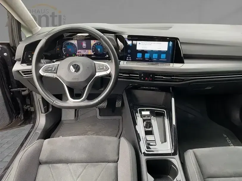 Gebraucht VW Golf VIII Style 150 PS (110 kW) 2022 Schwarz Kombi