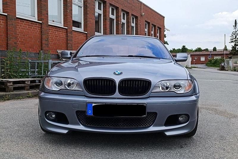 Usata BMW 330 Performance 231 CV (169 kW) 2003 Grigio