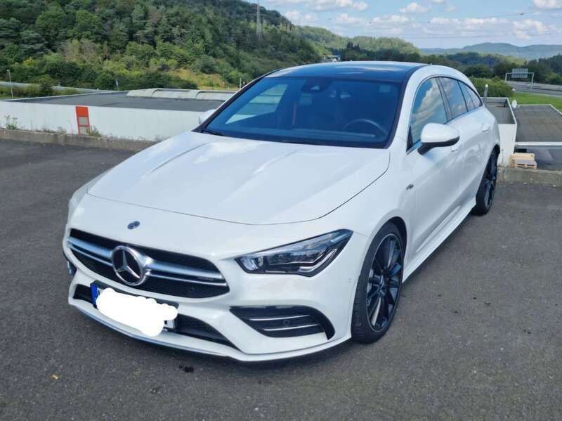 Weiß Gebraucht 2019 Mercedes CLA35 AMG AMG Kombi | 38.990 € (Fairer Preis) - Bild 1/4