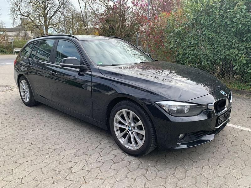 Gebraucht BMW 328 245 PS (180 kW) 2012 Schwarz Kombi