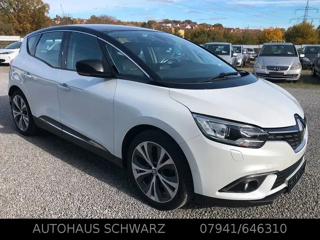 Gebraucht Renault Scénic Intens 132 PS (97 kW) 2016 Weiß Van / Kleinbus