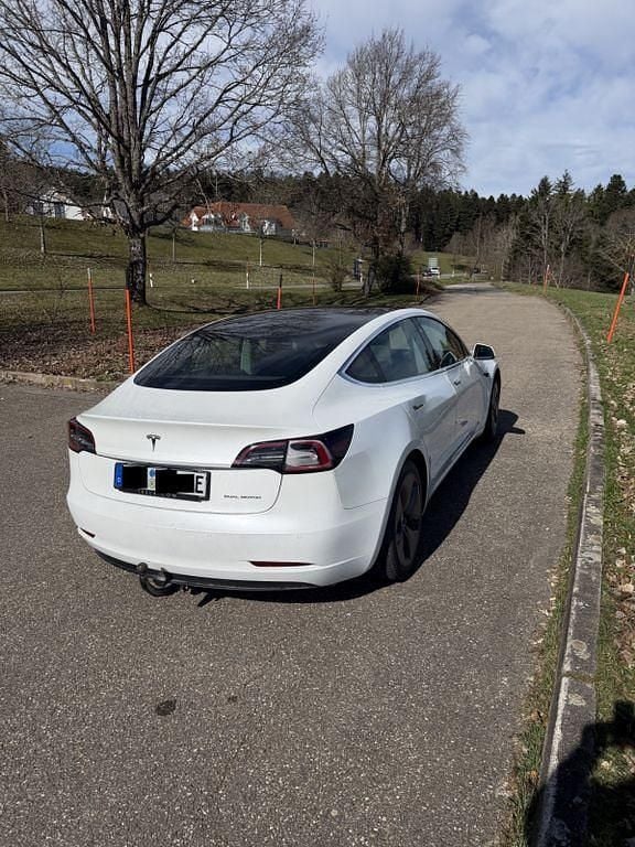 Gebraucht Tesla Model 3 Performance 330 kW (450 PS) 2019 Weiß Limousine