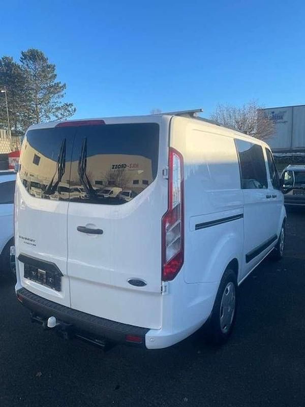 Gebraucht Ford Transit Custom Trend 170 PS (125 kW) 2023 Frostweiß Van / Kleinbus