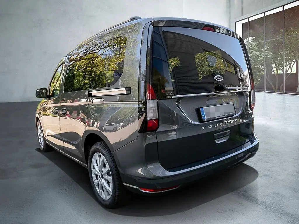 Gebraucht Ford Tourneo Connect Titanium 122 PS (89 kW) 2026 Grau Van / Kleinbus