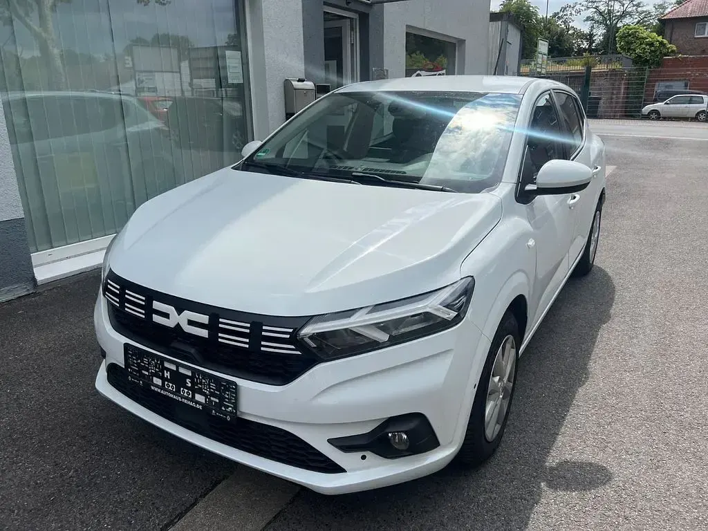 Gebraucht Dacia Sandero Expression 91 PS (66 kW) 2024 Weiß SUV