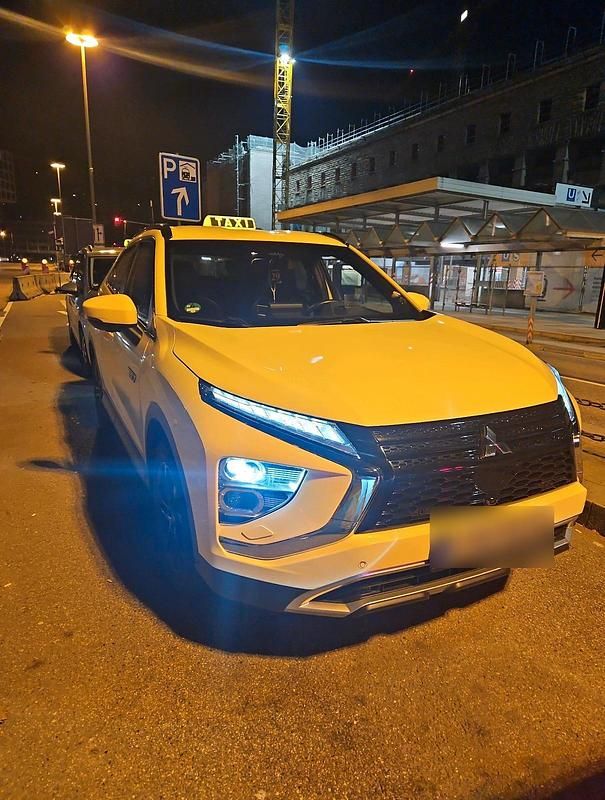 Gebraucht Mitsubishi Eclipse Cross 188 PS (138 kW) 2021 Weiß SUV