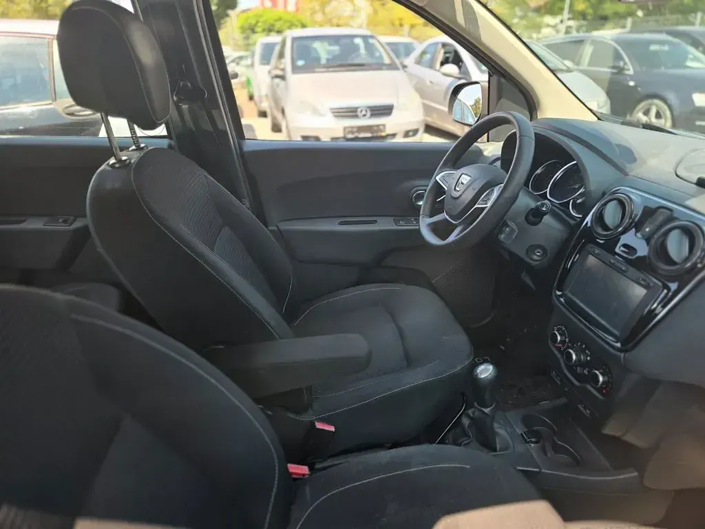 Gebraucht Dacia Lodgy 102 PS (75 kW) 2018 Blau Van / Kleinbus