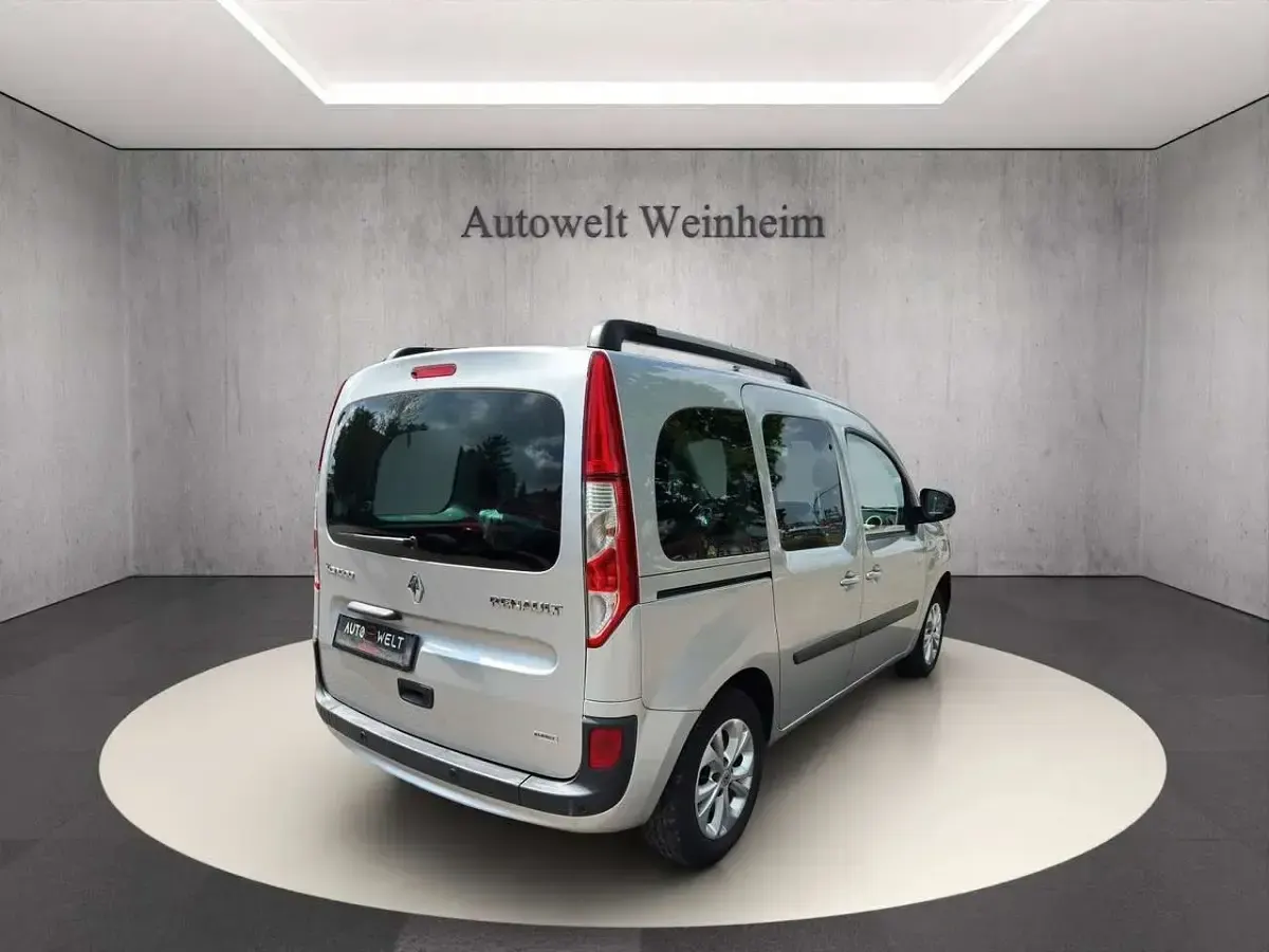 Gebraucht Renault Kangoo LIMITED 114 PS (83 kW) 2016 Silber Van / Kleinbus