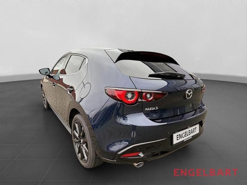 Neu Mazda 3 Center-Line 140 PS (102 kW) 2025 Schwarz Limousine