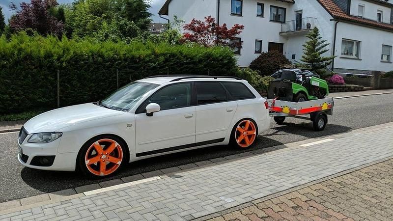 Gebraucht Seat Exeo Style 120 PS (88 kW) 2009 Weiß Limousine