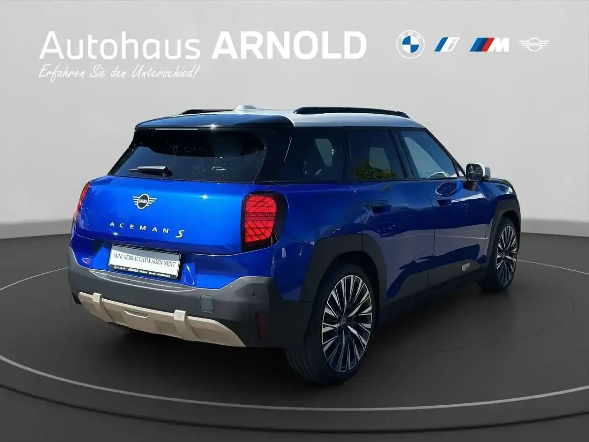 Usado Mini Aceman 160 kW (218 HP) 2025 Azul SUV