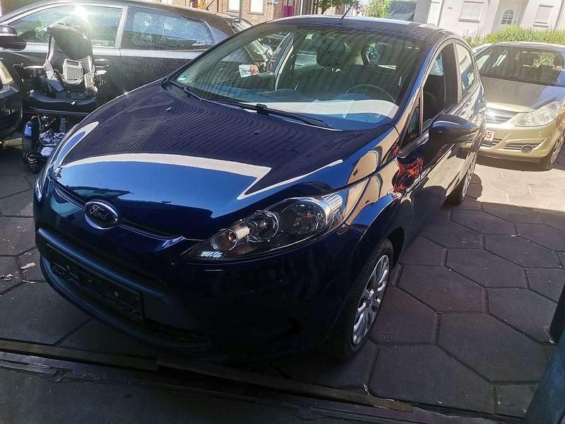 Blazerblau Gebraucht 2009 Ford Fiesta Trend Kleinwagen | 3.990 € (Fairer Preis) - Bild 1/4