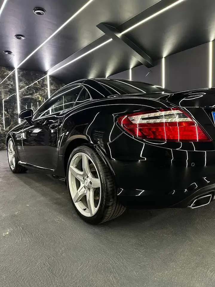 Gebraucht Mercedes SLK200 AMG line 184 PS (135 kW) 2011 Schwarz Cabrio