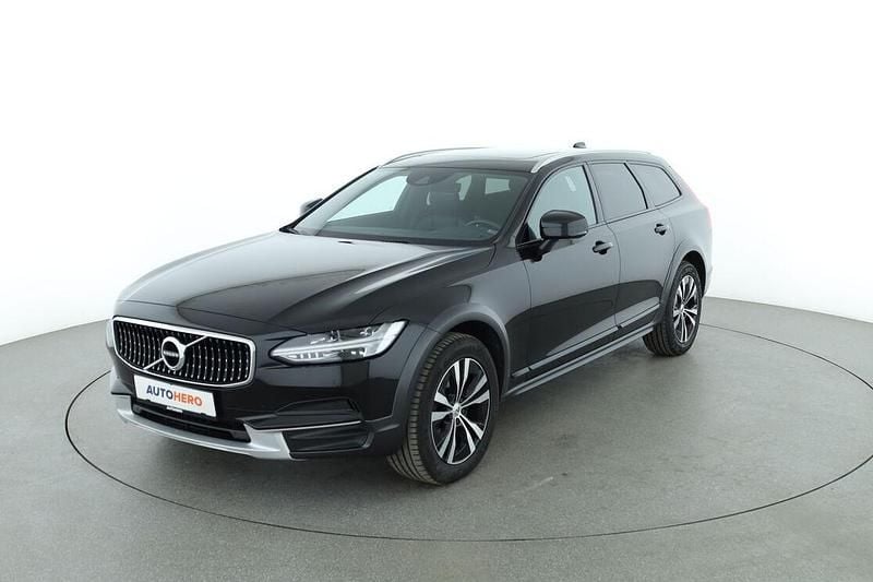 Schwarz Gebraucht 2020 Volvo V90 CC Pro Kombi | 31.040 € (Guter Preis) - Bild 1/3