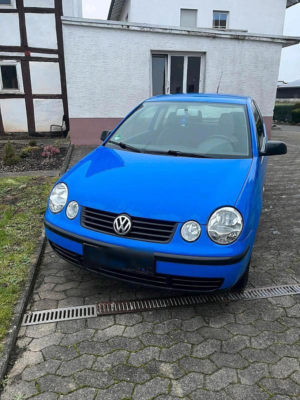 Gebraucht VW Polo 54 PS (39 kW) 2002 Blau Kleinwagen