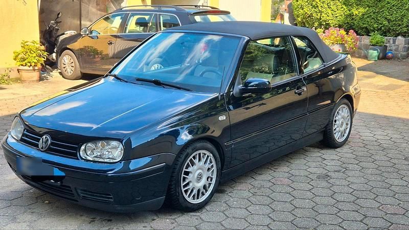 Gebraucht VW Golf Cabriolet 115 PS (84 kW) 2001 Blau Cabrio
