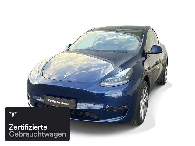Blau Gebraucht 2024 Tesla Model Y Long Range AWD SUV | 40.800 € (Fairer Preis) - Bild 1/4