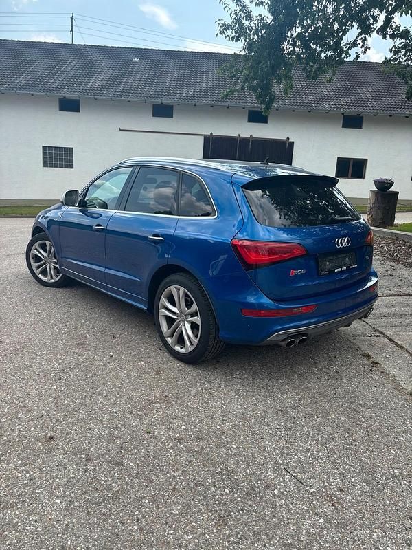 Blau Gebraucht 2014 Audi SQ5 SUV | 13.500 € (Superpreis) - Bild 1/4