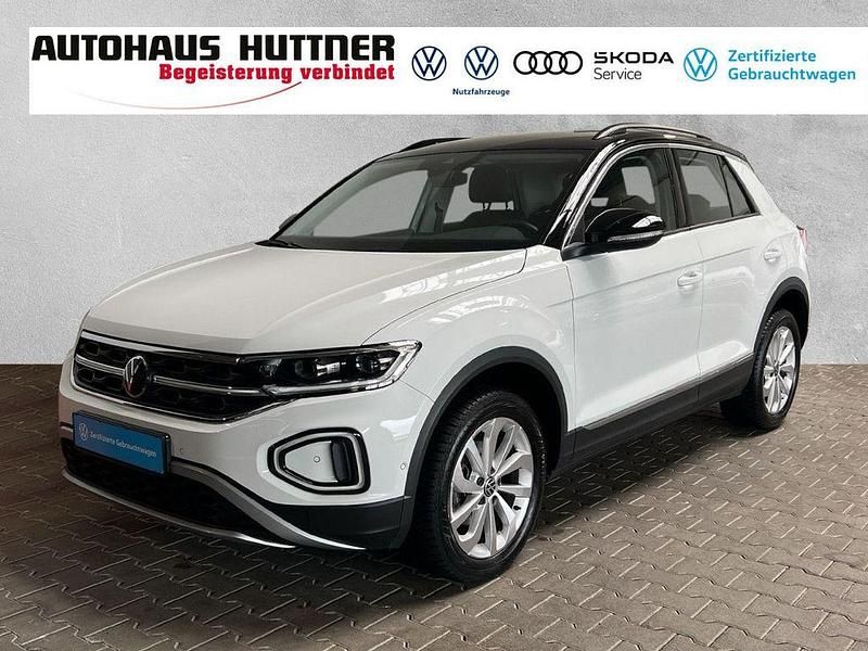Pure white Gebraucht 2024 VW T-Roc Style SUV | 27.990 € (Fairer Preis) - Bild 1/4