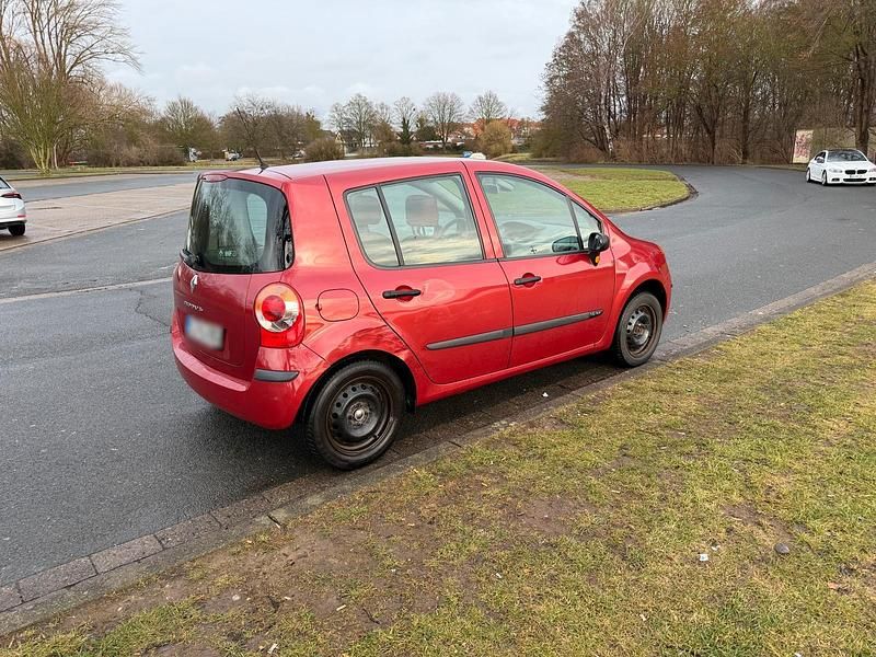 Gebraucht Renault Modus 88 PS (64 kW) 2005 Rot Van / Kleinbus