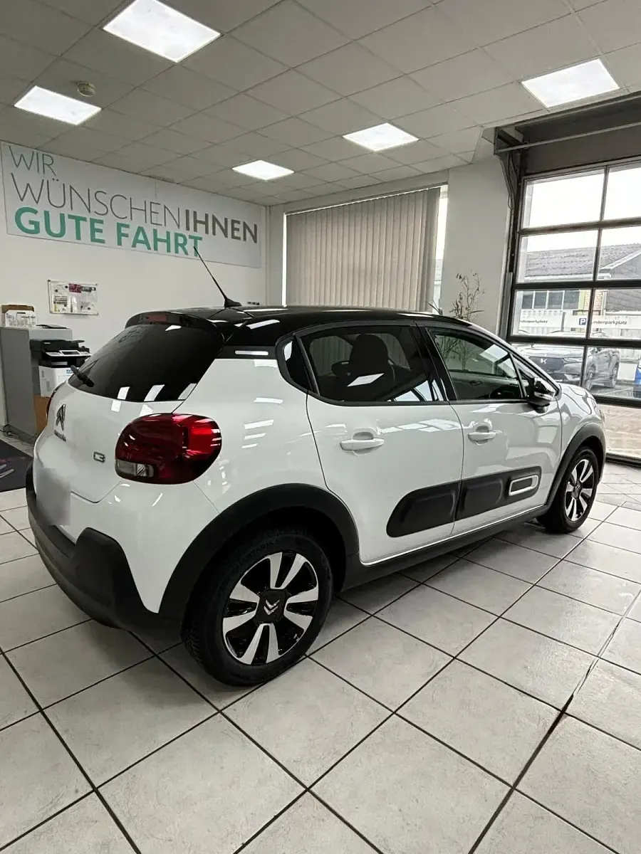 Gebraucht Citroën C3 PureTech 83 PS (61 kW) 2024 Weiß Kleinwagen